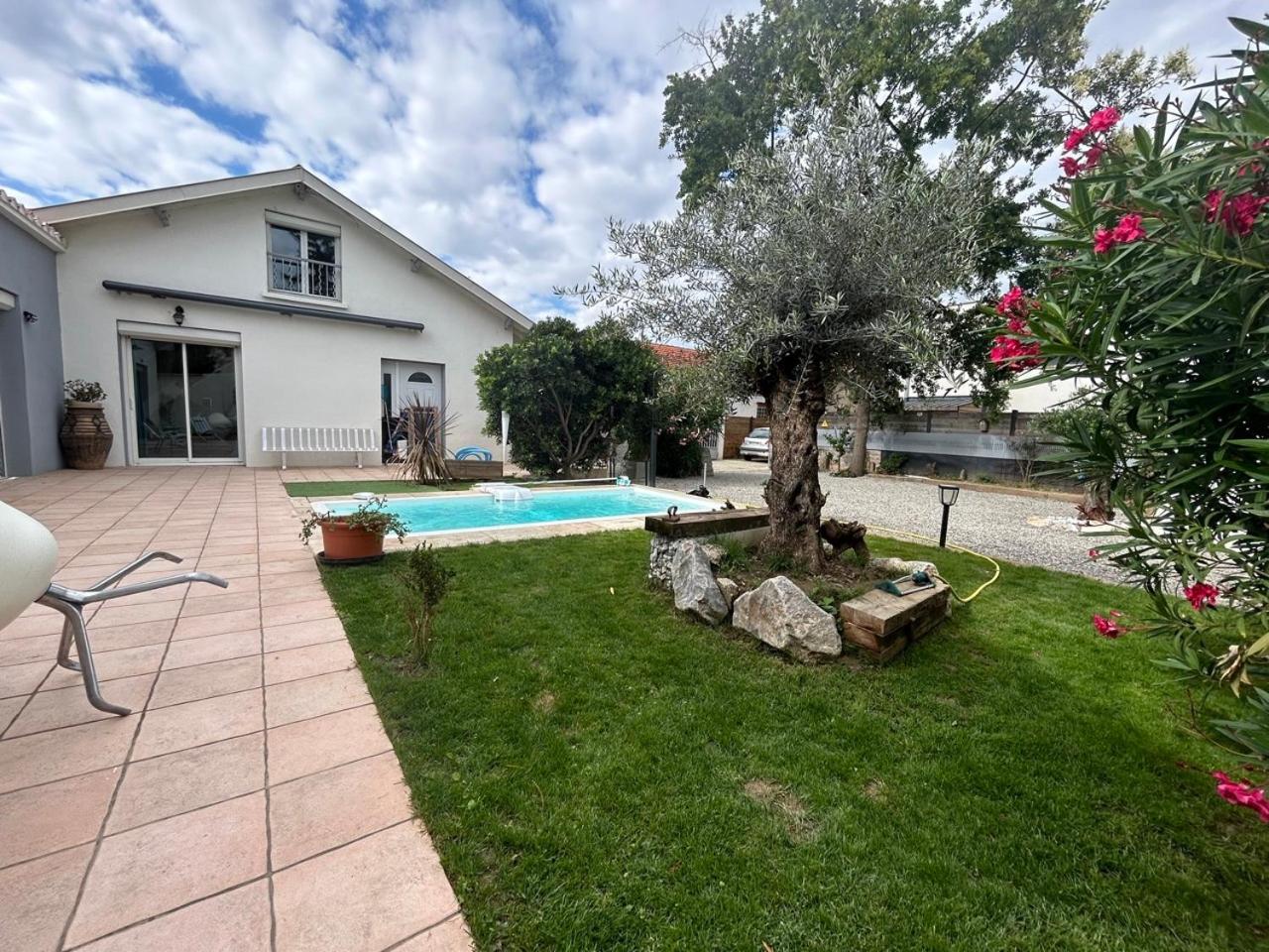 Villa Rose Toulouse Luaran gambar